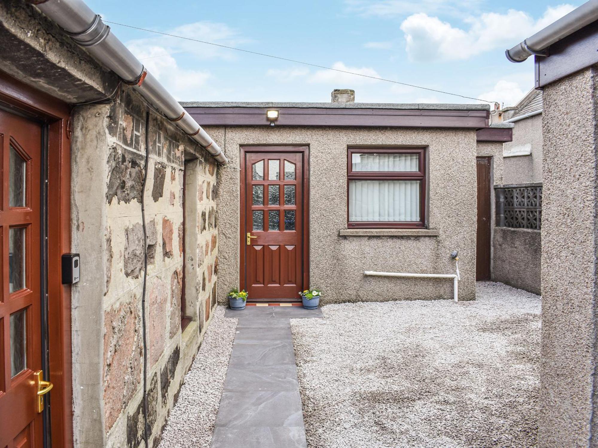 Belger Cottage Inverallochy Экстерьер фото